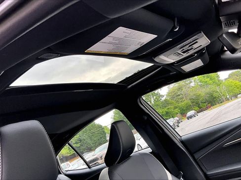 Used 2025 Toyota Camry SE w/ Convenience Package FWD image 13