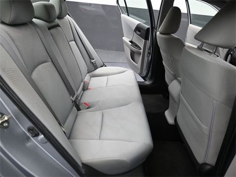 Used 2016 Honda Accord LX image 9