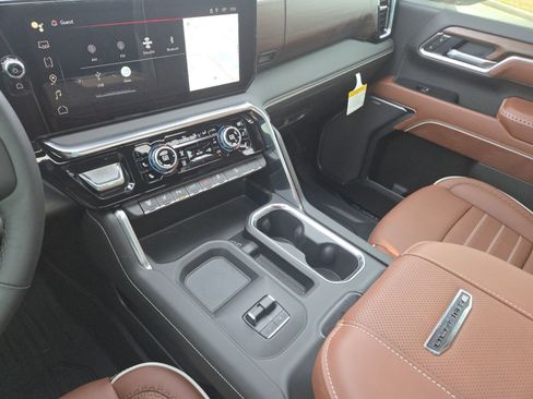 New 2026 GMC Sierra 2500 Denali Ultimate image 38