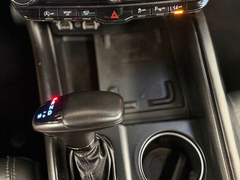 Used 2022 Dodge Durango GT AWD/4WD image 29