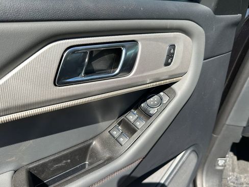 New 2026 Ford Explorer Active RWD image 24