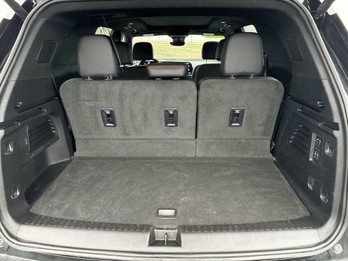 Used 2024 Chevrolet Traverse RS w/ LPO, Floor Liner Package image 25