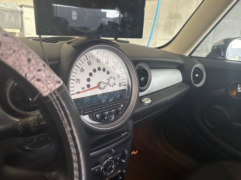 Used 2013 MINI Cooper Hardtop FWD image 6