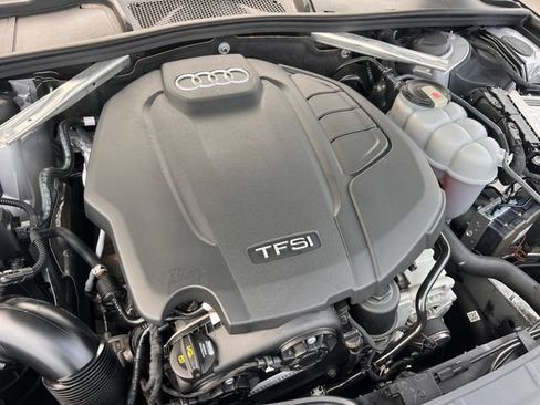 Used 2019 Audi A4 2.0T Premium FWD image 31