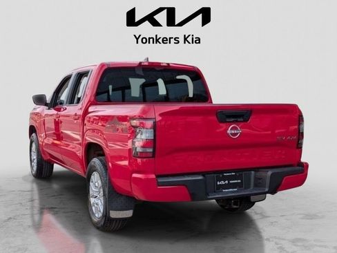Used 2023 Nissan Frontier SV AWD/4WD image 9