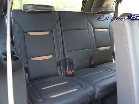 Used 2022 GMC Yukon AT4 AWD/4WD image 13