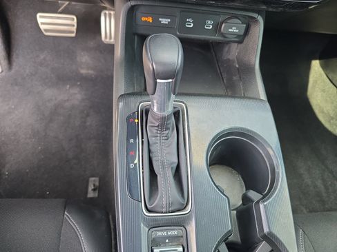 Certified 2025 Honda Civic Sport image 19