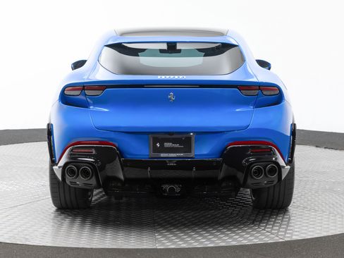 Certified 2026 Ferrari Purosangue AWD/4WD image 8