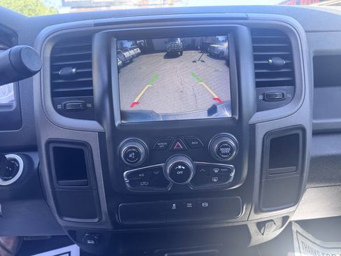 Used 2014 RAM 2500 Tradesman w/ Chrome Appearance Group image 14