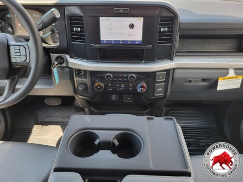 New 2026 Ford F450 XL w/ XL Chrome Package RWD image 19
