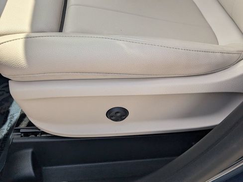 Certified 2023 Mercedes-Benz GLA 250 4MATIC image 7