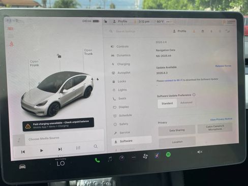 Used 2021 Tesla Model Y Long Range image 14