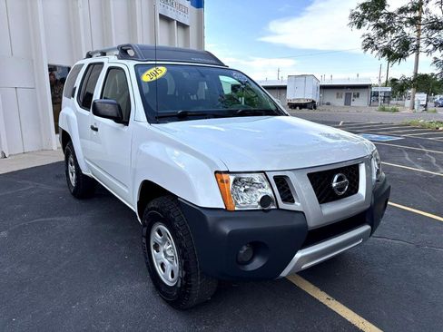 Used 2015 Nissan Xterra X image 9