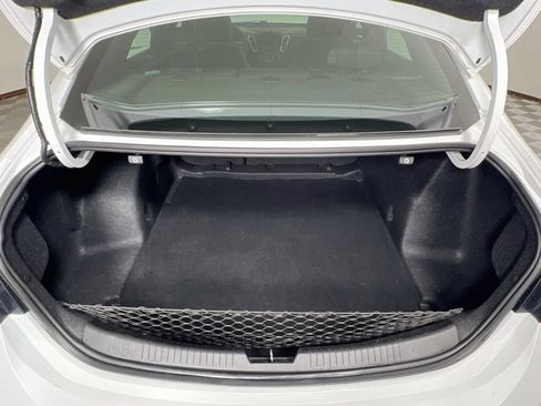 Used 2019 Chevrolet Malibu LT FWD image 30
