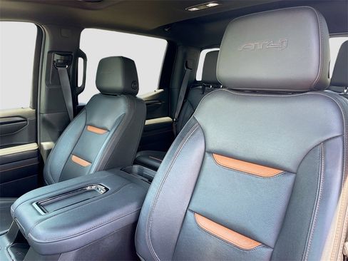 Used 2022 GMC Sierra 1500 AT4 w/ AT4 Preferred Package image 13