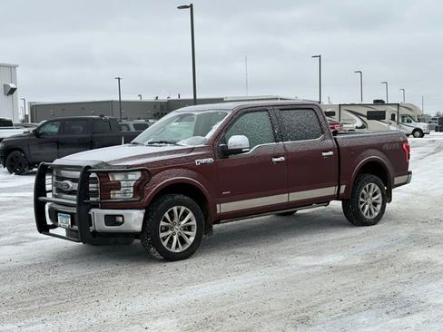 Used 2016 Ford F150 Lariat w/ Equipment Group 502A Luxury image 4
