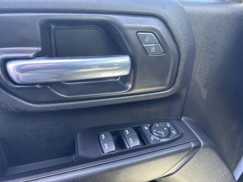 Certified 2022 Chevrolet Silverado 2500 Custom w/ Custom Value Package image 21