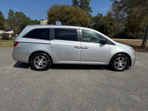 Used 2011 Honda Odyssey EX-L image 7