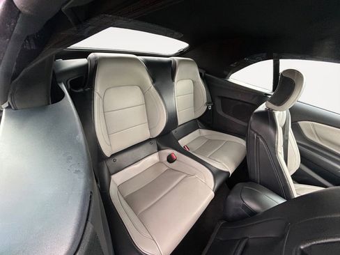 Used 2024 Ford Mustang Premium image 11