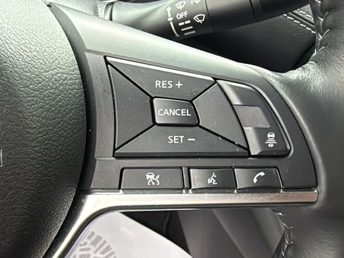 Used 2024 Nissan Sentra SV w/ All-Weather Package FWD image 11