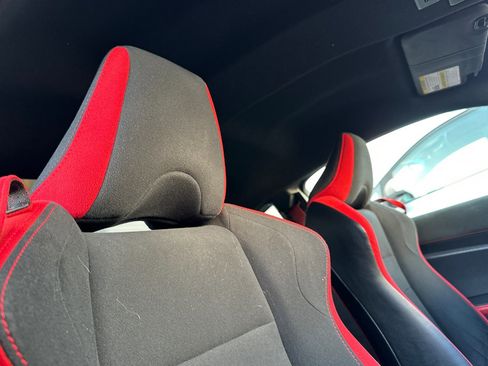 Used 2019 Toyota 86 image 19