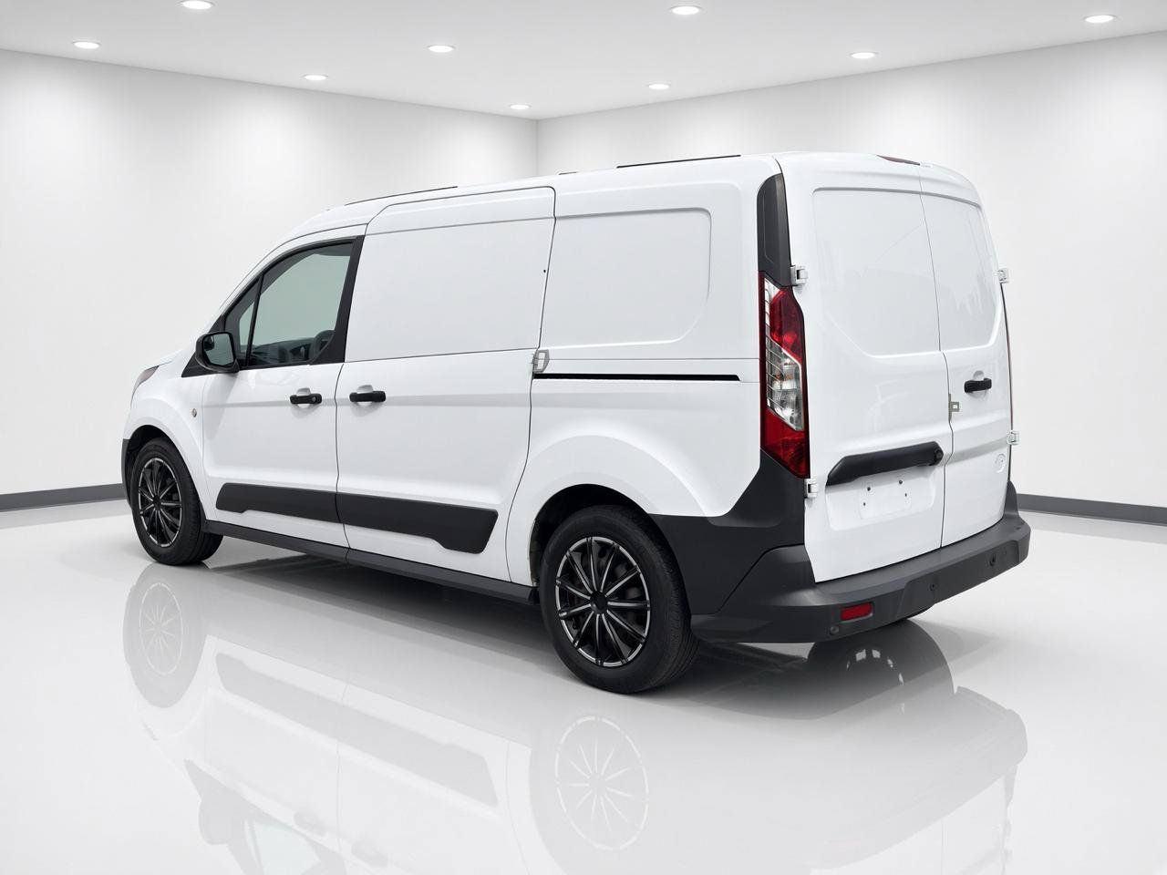 Used 2017 Ford Transit Connect XL FWD image 3