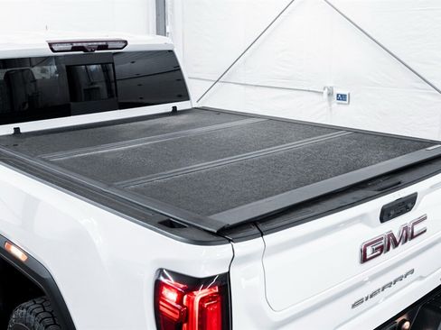 Used 2022 GMC Sierra 2500 AT4 w/ AT4 Premium Plus Package image 16