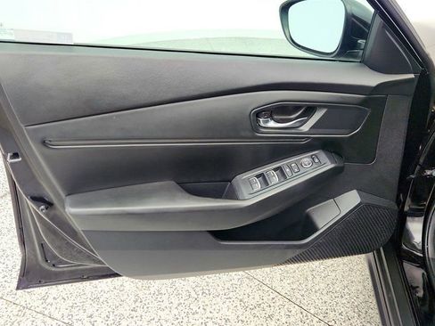 Used 2023 Honda Accord EX image 11