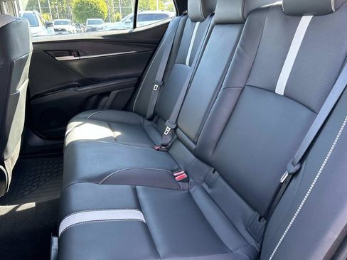 Used 2025 Toyota Camry SE w/ Convenience Package FWD image 14