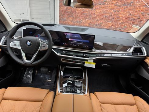 New 2026 BMW X7 xDrive40i image 12