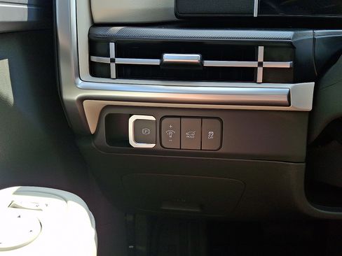 Certified 2026 Hyundai Santa Fe SEL AWD/4WD image 23