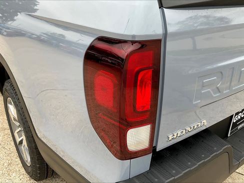 New 2026 Honda Ridgeline RTL image 14