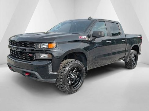 Used 2021 Chevrolet Silverado 1500 Custom Trail Boss AWD/4WD image 3