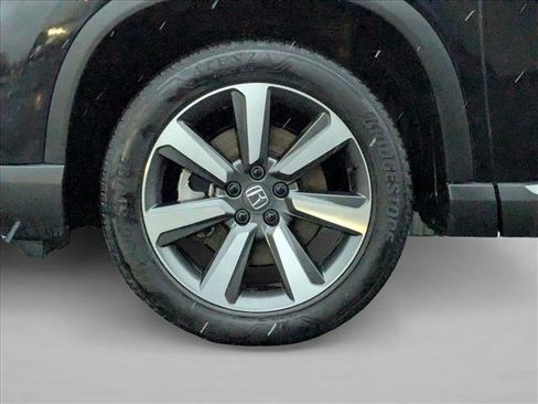 Used 2023 Honda Pilot Touring image 28