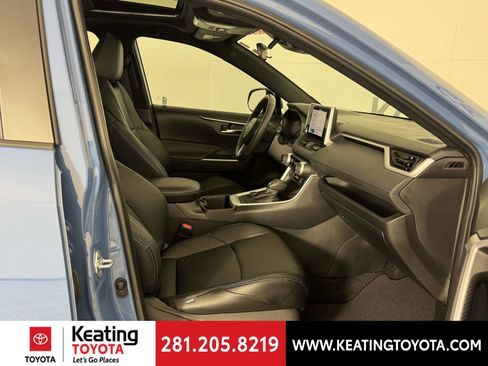 Certified 2024 Toyota RAV4 SE image 22