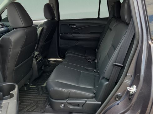 Used 2022 Honda Pilot Special Edition image 11