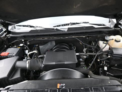 Used 2024 Chevrolet Silverado 2500 Custom w/ Custom Value Package image 21