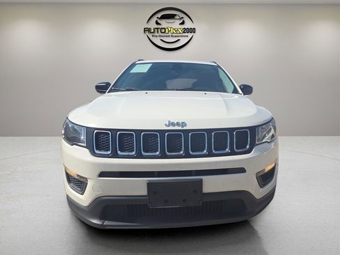 Used 2021 Jeep Compass Sport image 1