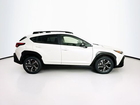 Used 2025 Subaru Crosstrek 2.0i Premium image 10