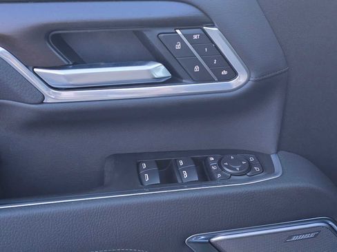 New 2026 GMC Sierra 2500 Denali w/ Denali Reserve Package image 23