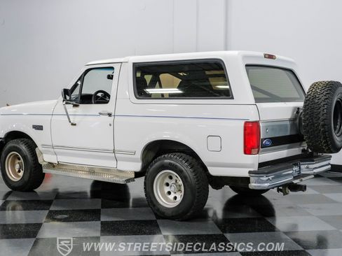 Used 1994 Ford Bronco XLT image 6