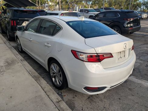 Used 2016 Acura ILX FWD image 3