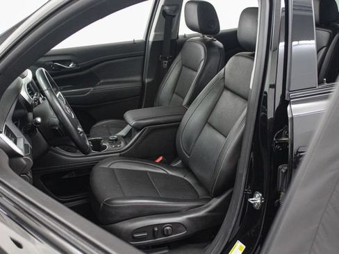 Used 2023 GMC Acadia SLT w/ Elevation Edition AWD/4WD image 17