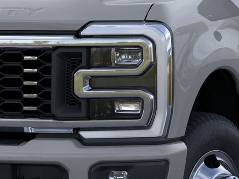New 2026 Ford F350 Platinum image 18
