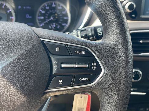 Used 2019 Hyundai Santa Fe SE FWD image 18