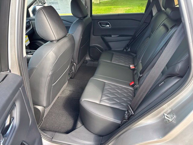 New 2026 Nissan Rogue Platinum AWD/4WD image 41