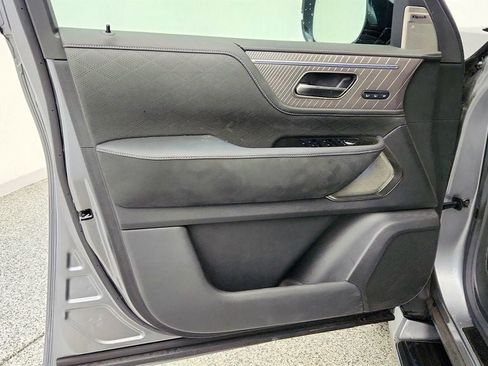 Used 2025 INFINITI QX80 Autograph AWD/4WD image 11