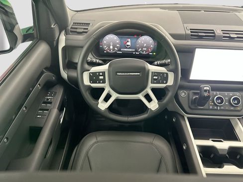 Used 2025 Land Rover Defender 110 S AWD/4WD image 10