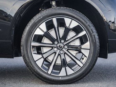 New 2026 Volvo XC60 B5 Plus w/ Protection Package Premier image 17