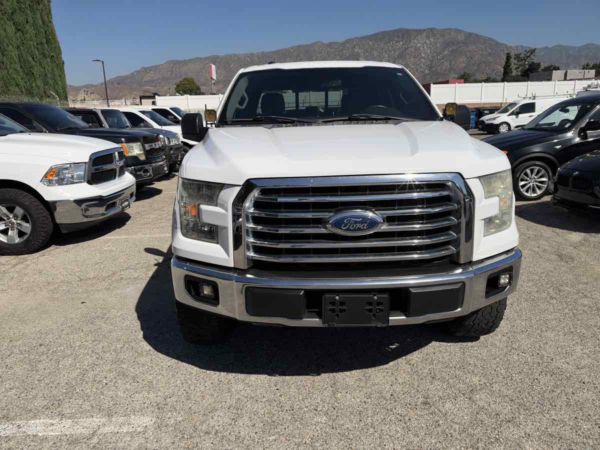 Used 2015 Ford F150 XLT w/ Equipment Group 302A Luxury RWD image 2